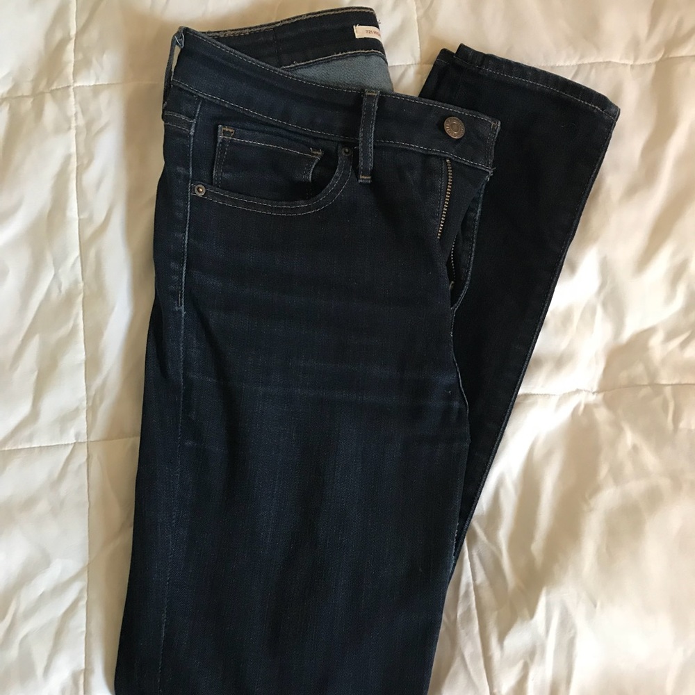 Levi’s 721 High Rise Skinny Jeans